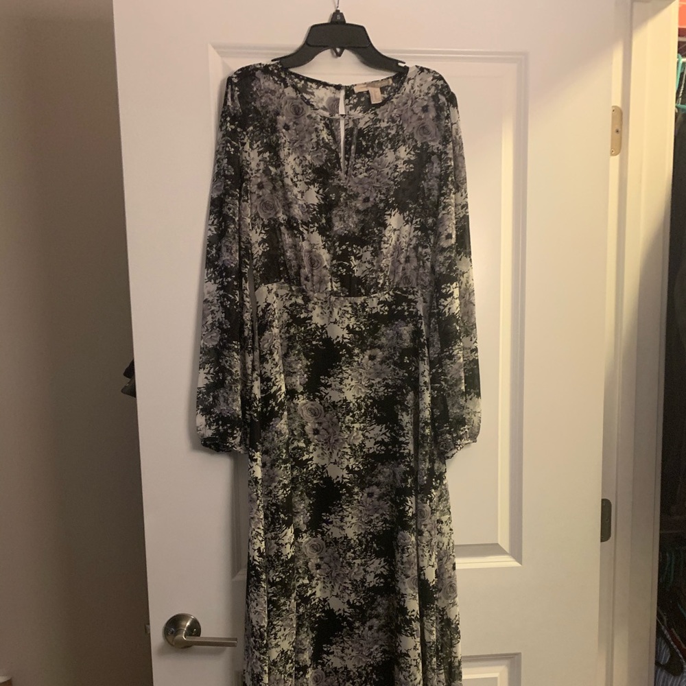 Long sleeve maxi dress
